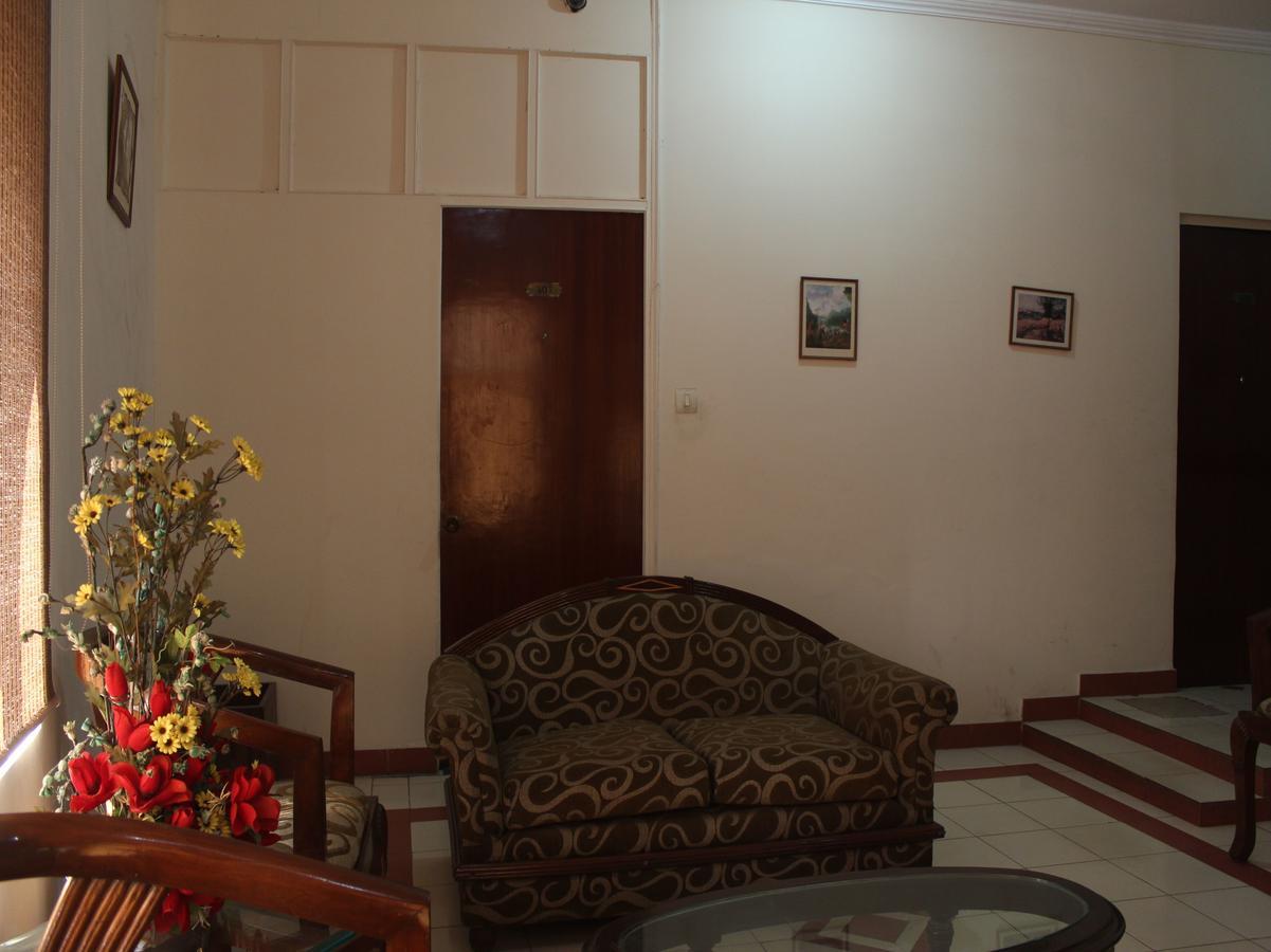 Oyo 5232 Kwality Hotel Dehradun Exterior foto