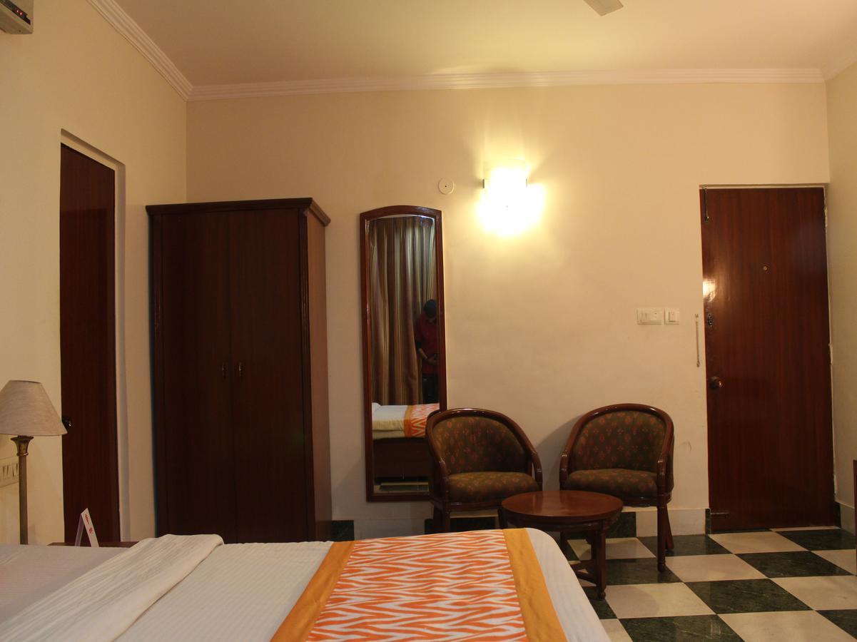 Oyo 5232 Kwality Hotel Dehradun Exterior foto
